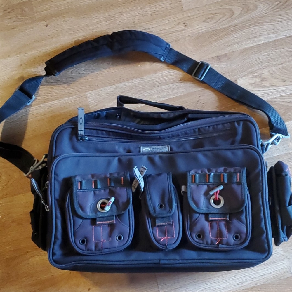 Oakley Tactical messenger bag 20-51242-0